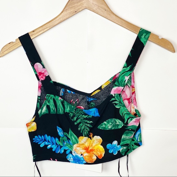 NWT LF Seek The Label Tropical Floral Crop Top - Picture 9 of 9